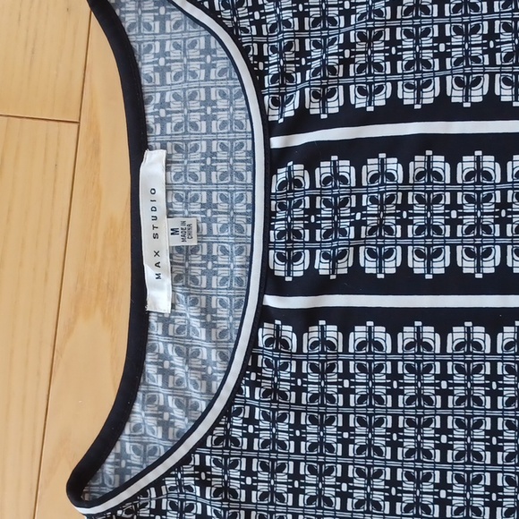 Max Studio dress Retro Geometric print size M - Picture 2 of 3